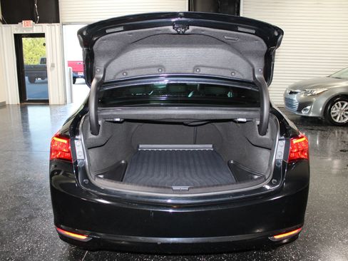 Used 2020 Acura TLX FWD image 35