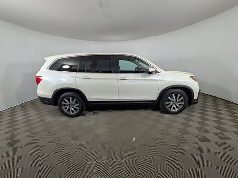 Used 2019 Honda Pilot EX image 2