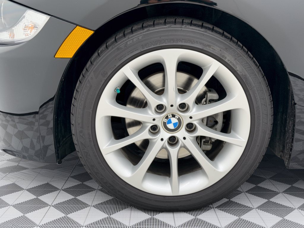 Used 2007 BMW Z4 3.0i RWD image 13
