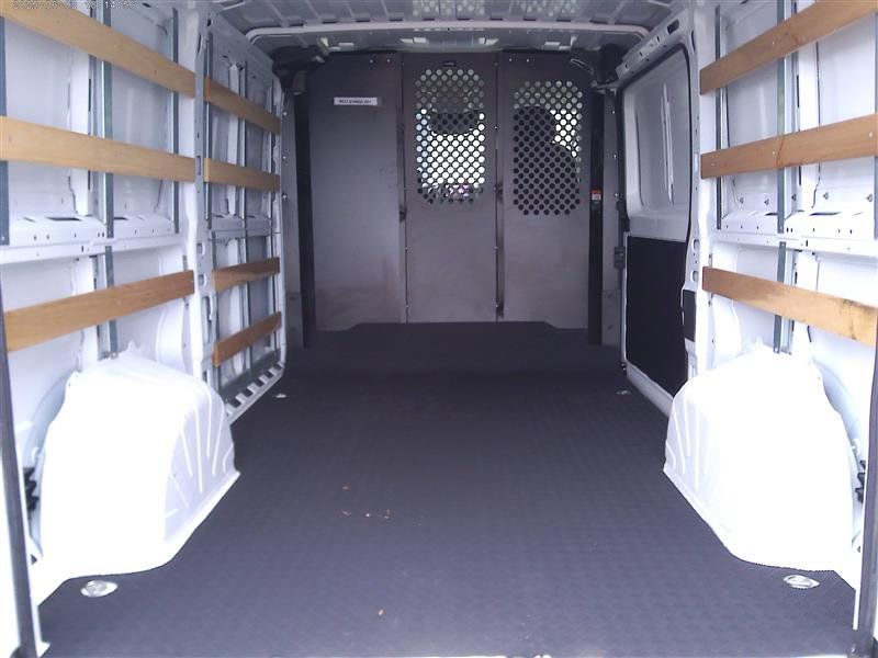 Used 2025 RAM ProMaster 2500 w/ U-Haul Equipment Group FWD image 21
