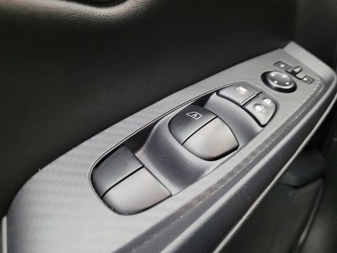 Used 2024 Nissan Sentra SV FWD image 27