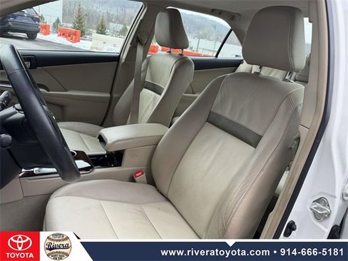 Used 2012 Toyota Camry XLE image 13