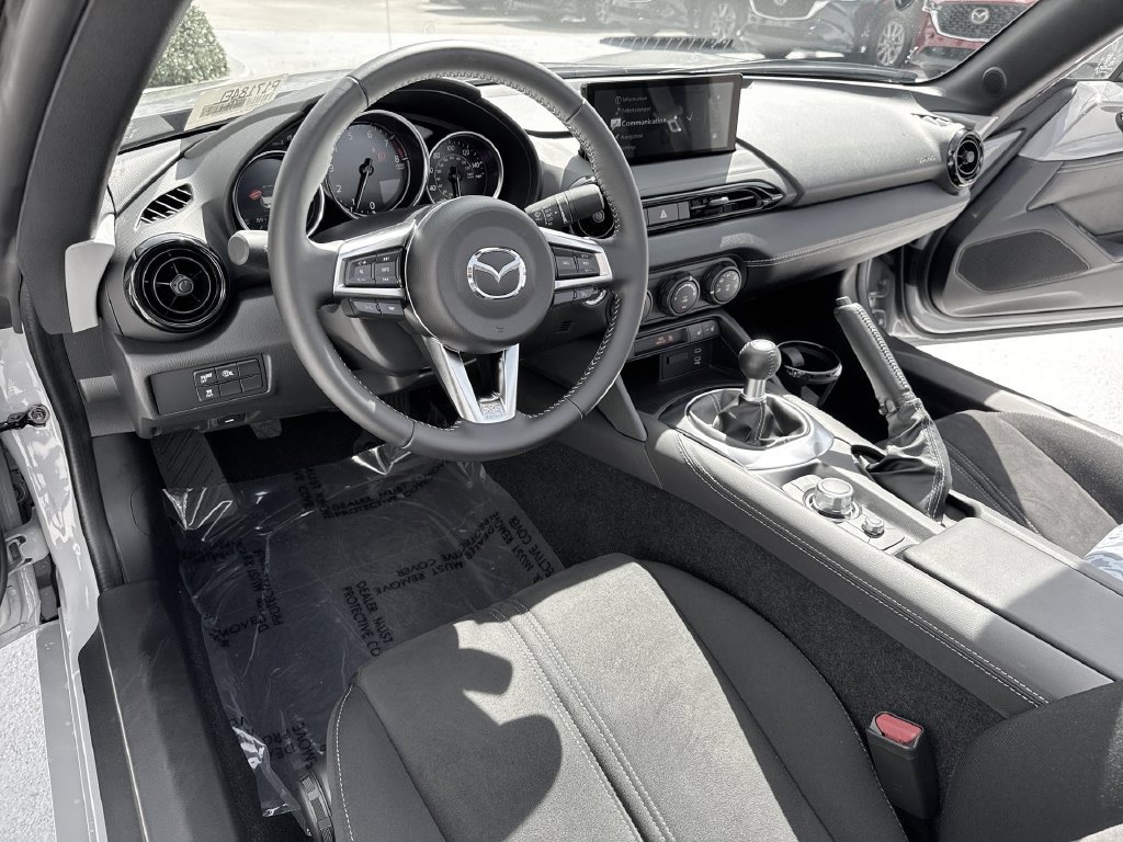 Used 2025 MAZDA MX-5 Miata Club RWD image 33