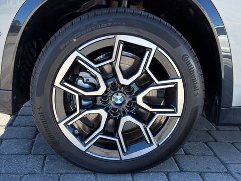 New 2026 BMW X1 xDrive28i w/ Technology Package image 13