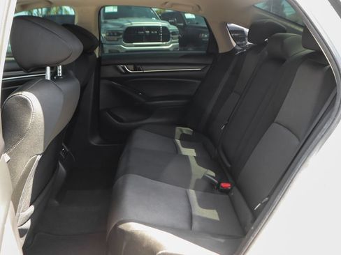 Used 2020 Honda Accord EX image 31