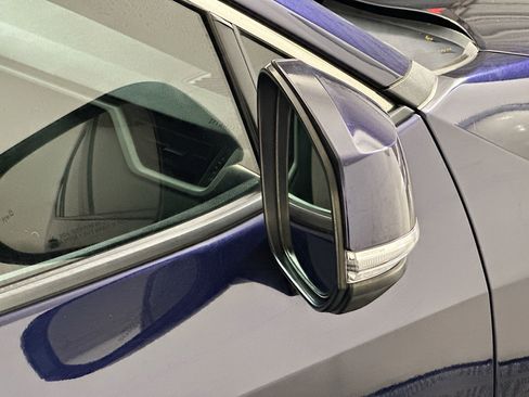 Used 2021 Toyota RAV4 XLE image 10