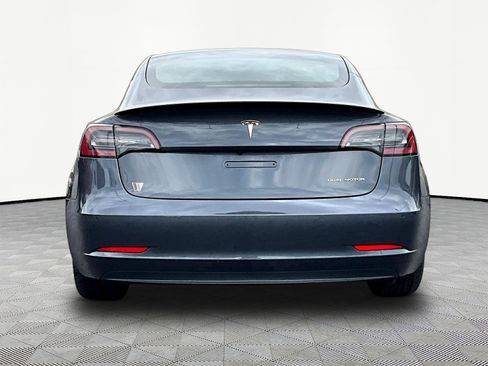 Used 2022 Tesla Model 3 Long Range AWD/4WD image 5