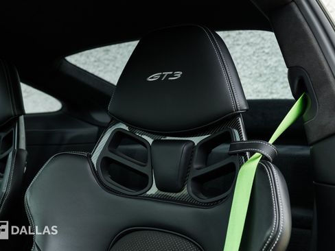 Used 2022 Porsche 911 GT3 RWD image 22
