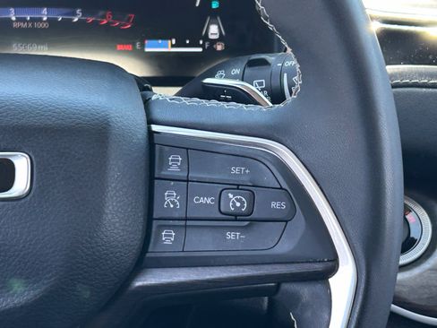 Used 2024 Jeep Grand Cherokee Limited 4xe AWD/4WD image 25