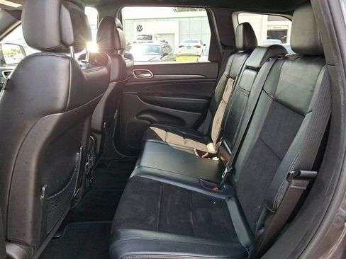 Used 2015 Jeep Grand Cherokee Altitude AWD/4WD image 13