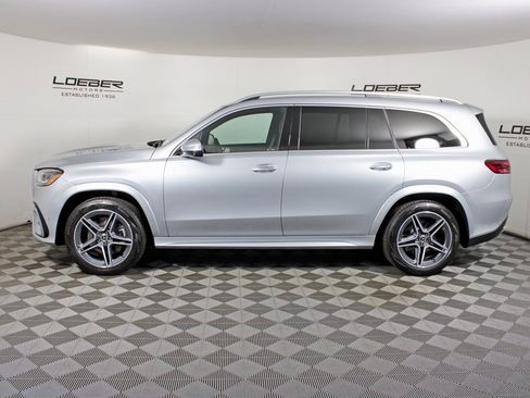 Used 2025 Mercedes-Benz GLS 450 GLS 450 image 2