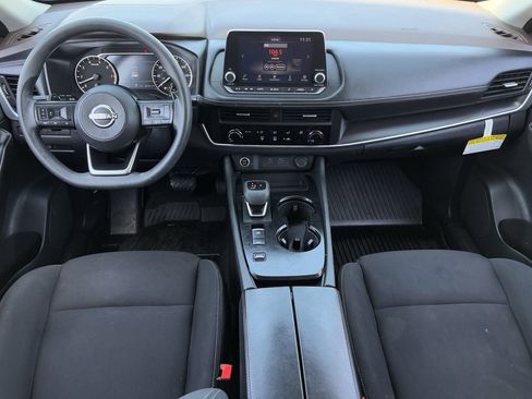 Used 2023 Nissan Rogue S FWD image 12