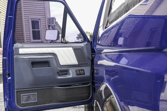 Used 1991 Ford Bronco AWD/4WD image 17