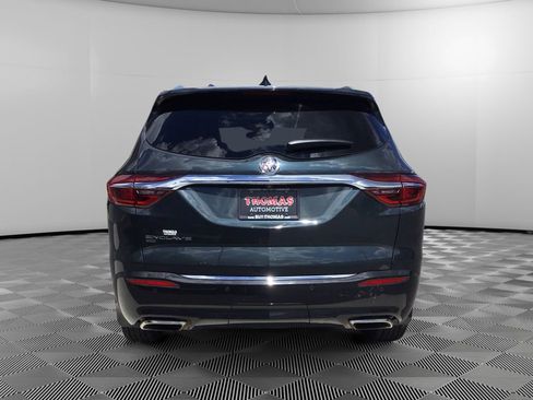 Used 2021 Buick Enclave Essence w/ Sound and Sites Package image 6