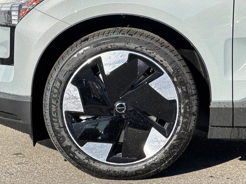 New 2026 Volvo EX30 Plus image 31