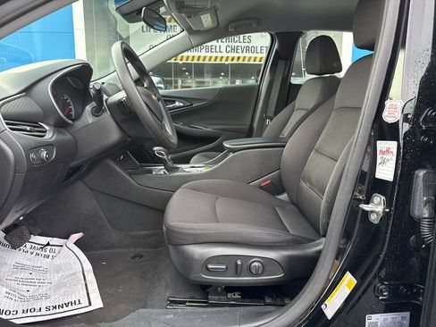 Used 2024 Chevrolet Malibu LT image 11