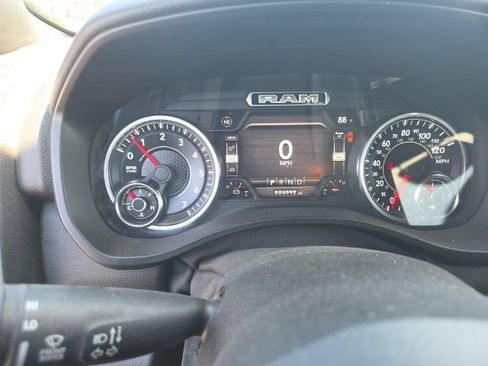 Used 2021 RAM 1500 Big Horn AWD/4WD image 5