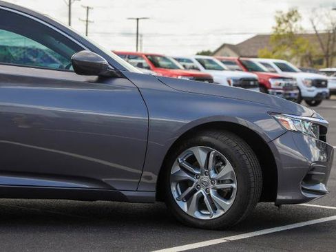 Used 2019 Honda Accord LX image 5
