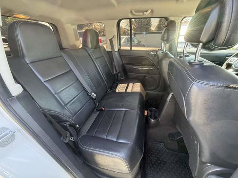 Used 2014 Jeep Patriot Limited FWD image 31