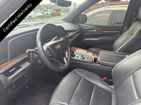 Used 2023 Cadillac Escalade Premium Luxury w/ LPO, Illumination Package AWD/4WD image 12