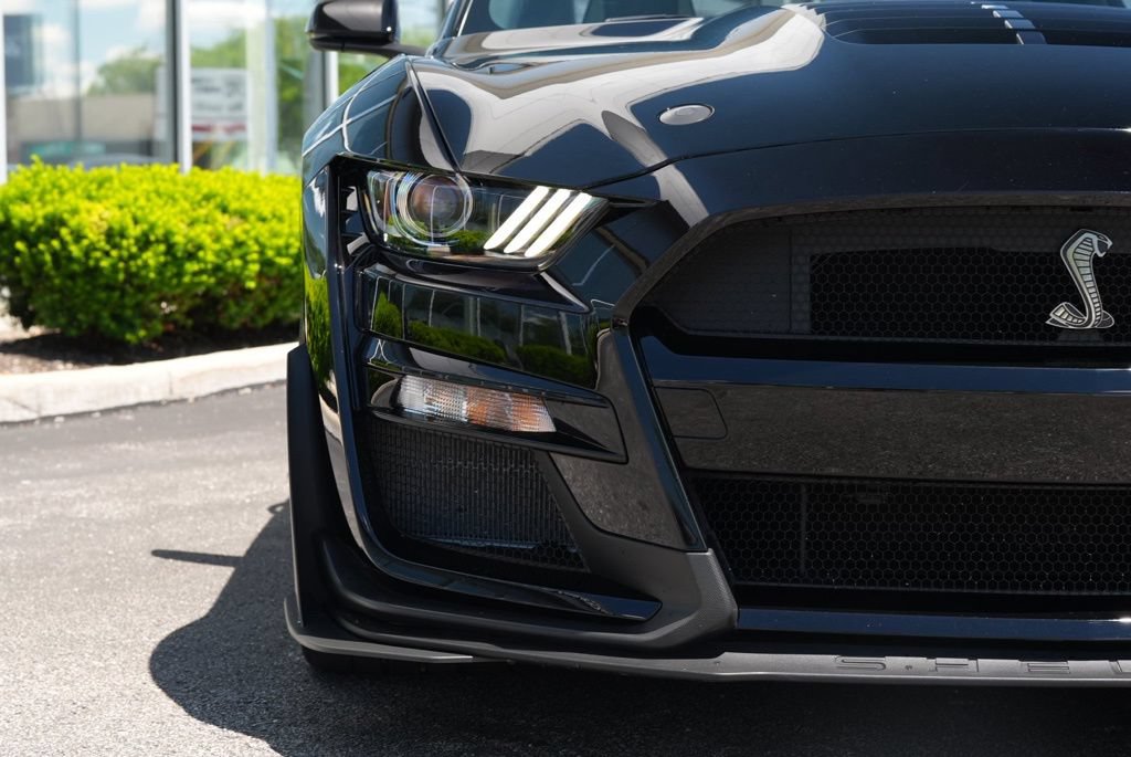 Used 2022 Ford Mustang Shelby GT500 w/ Technology Package RWD image 28