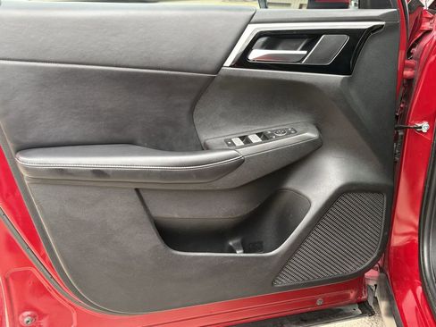 Used 2022 Mitsubishi Outlander SE image 10