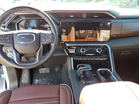New 2026 GMC Sierra 1500 Denali Ultimate AWD/4WD image 17