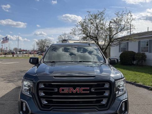 Used 2019 GMC Sierra 1500 AT4 w/ AT4 Premium Package image 4