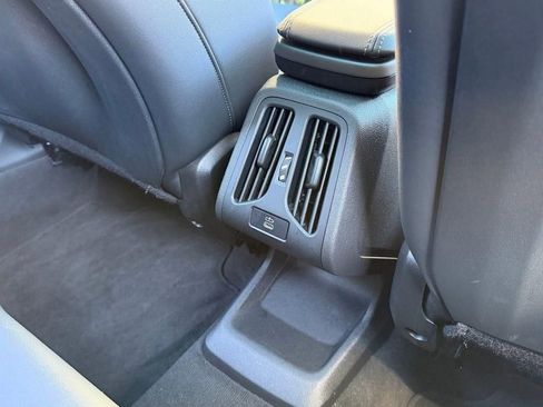 Used 2026 BMW X2 xDrive28i image 17