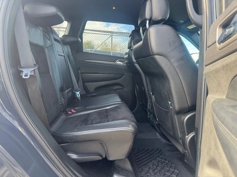 Used 2018 Jeep Grand Cherokee Altitude image 22