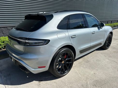 Certified 2024 Porsche Macan GTS image 9