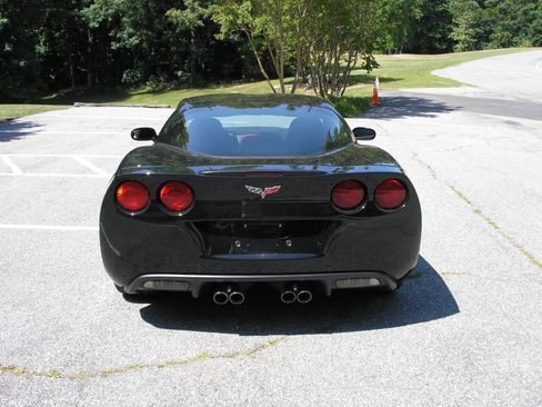 Used 2011 Chevrolet Corvette Coupe w/ Battery Protection Package RWD image 4