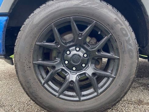 Used 2014 Ford F150 FX4 w/ Equipment Group 402A Luxury image 9