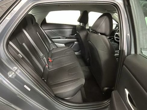 Certified 2024 Hyundai Elantra SEL FWD image 29