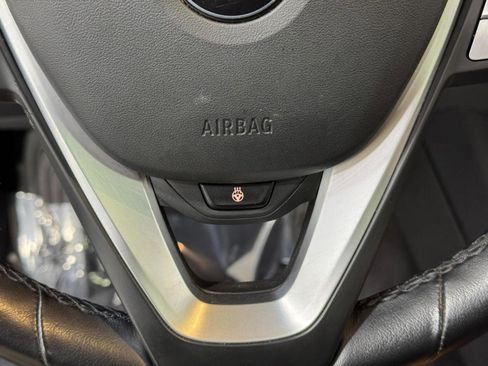 Used 2023 BMW X3 xDrive30i w/ Premium Package w/ZPA image 32