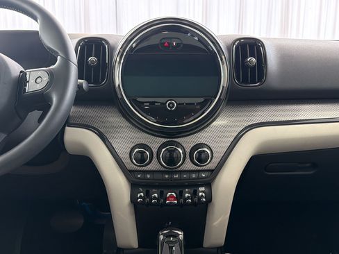 Certified 2024 MINI Cooper Countryman S FWD image 27