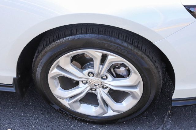 Certified 2024 Honda Accord LX image 6