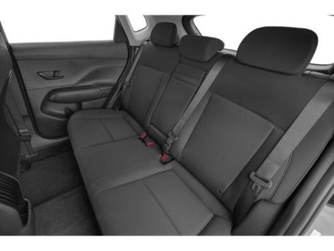 Certified 2025 Hyundai Kona SE image 16