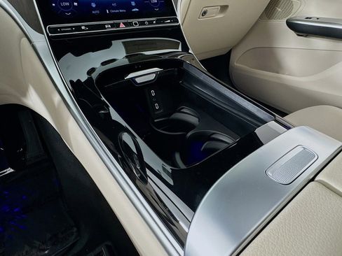 New 2026 Mercedes-Benz GLC 300 image 5