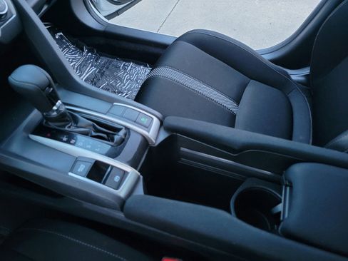 Used 2019 Honda Civic LX image 29