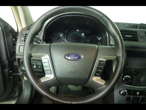 Used 2011 Ford Fusion SE w/ 202A Rapid Spec Order Code FWD image 15