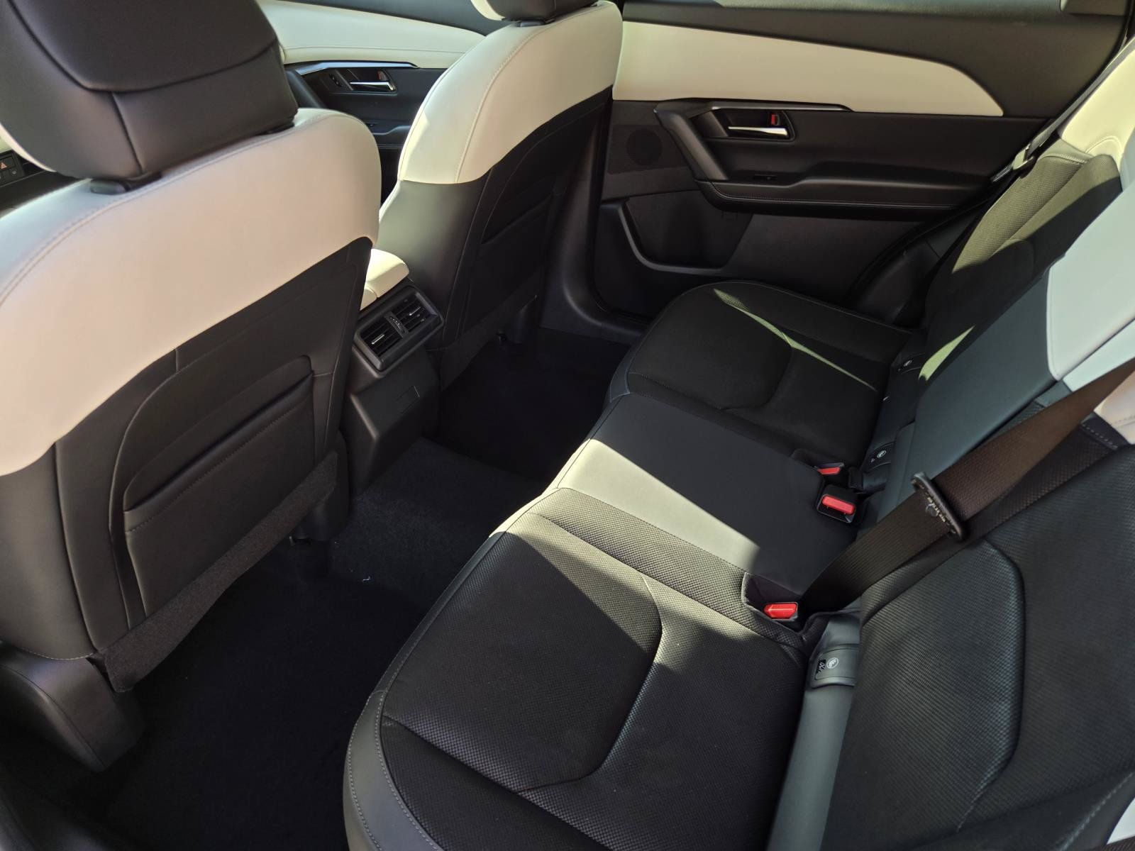 New 2026 MAZDA CX-5 Preferred AWD/4WD image 12