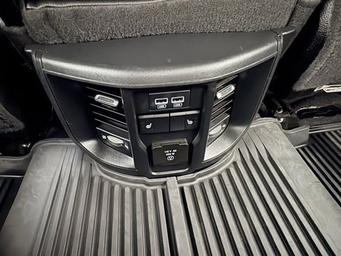 Used 2024 RAM 3500 Laramie w/ Night Edition image 14