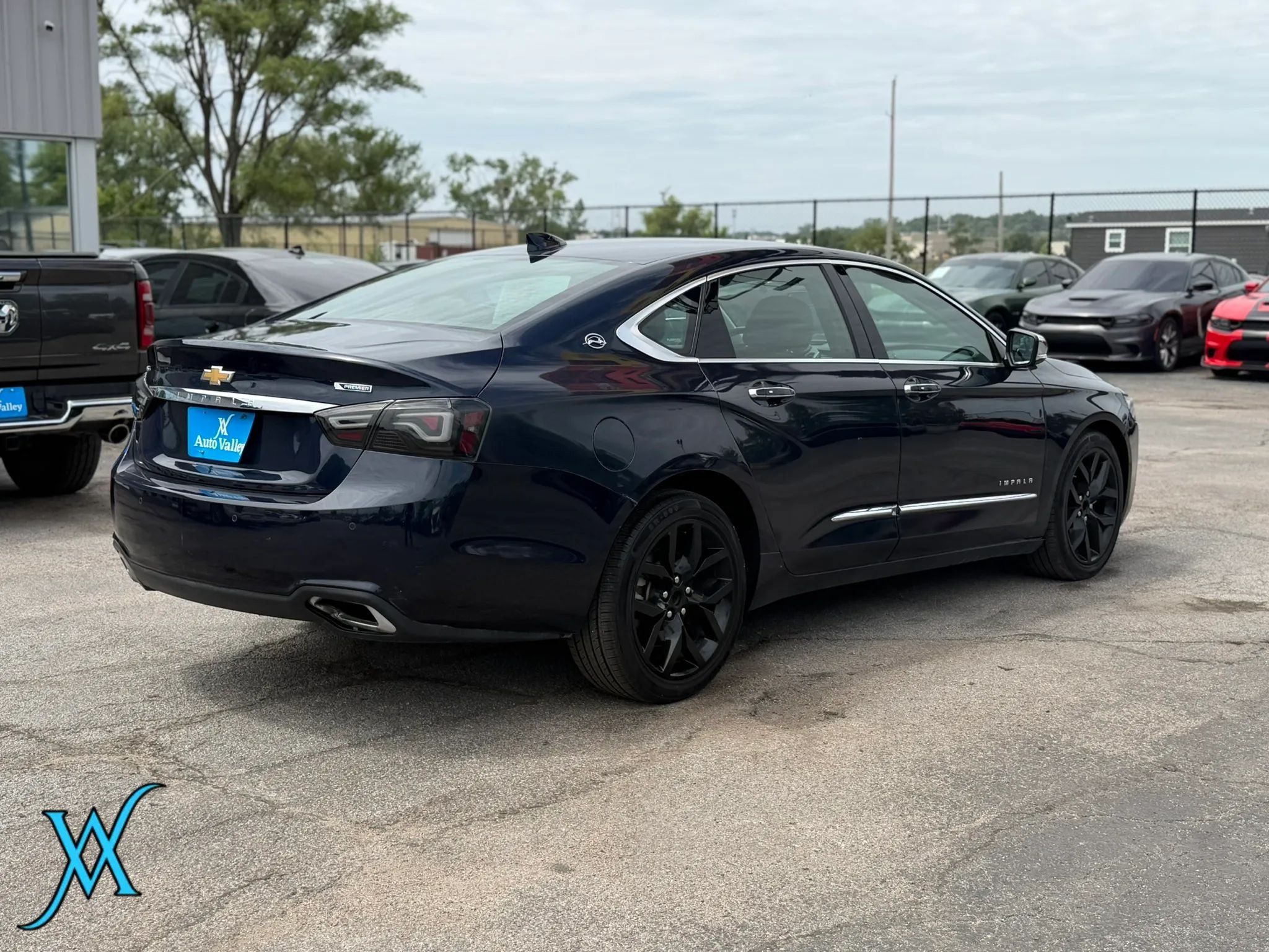 Used 2019 Chevrolet Impala Premier FWD image 7
