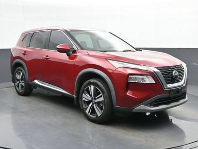 Used 2021 Nissan Rogue SL w/ Premium Package