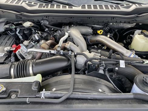 Used 2024 Ford F250 XLT image 24