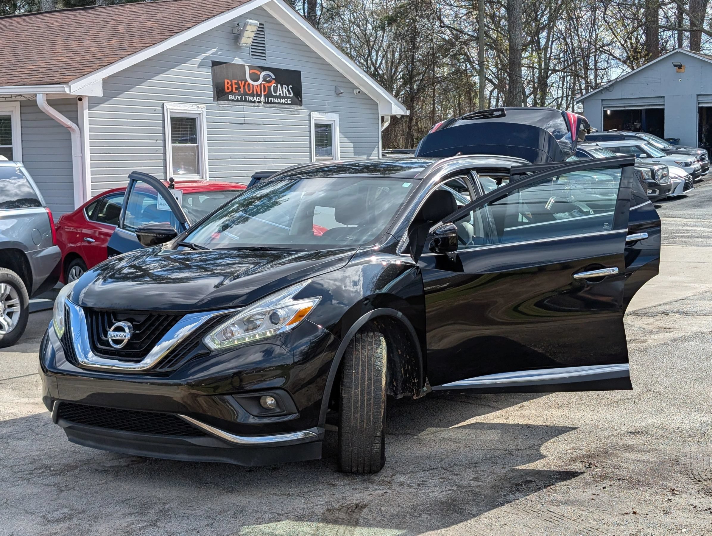 Used 2017 Nissan Murano SV FWD image 11