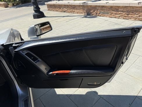 Used 2008 Cadillac XLR image 16