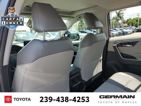 Used 2022 Toyota RAV4 XLE Premium AWD/4WD image 22