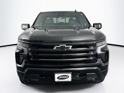 Used 2025 Chevrolet Silverado 1500 High Country w/ Midnight Edition image 4